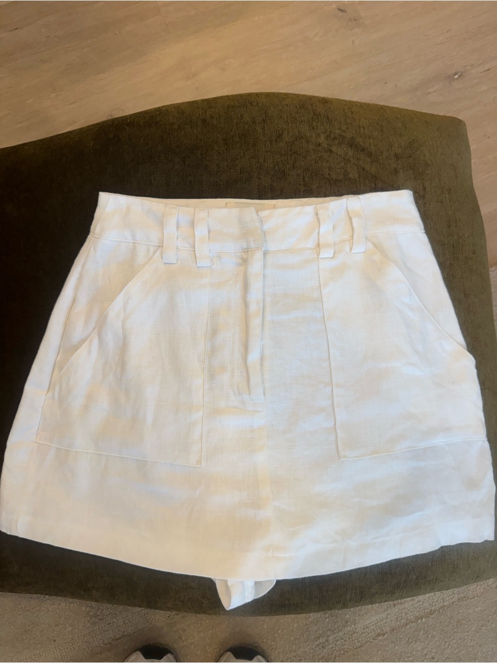 DISSH Eva White Linen Skort Size 4